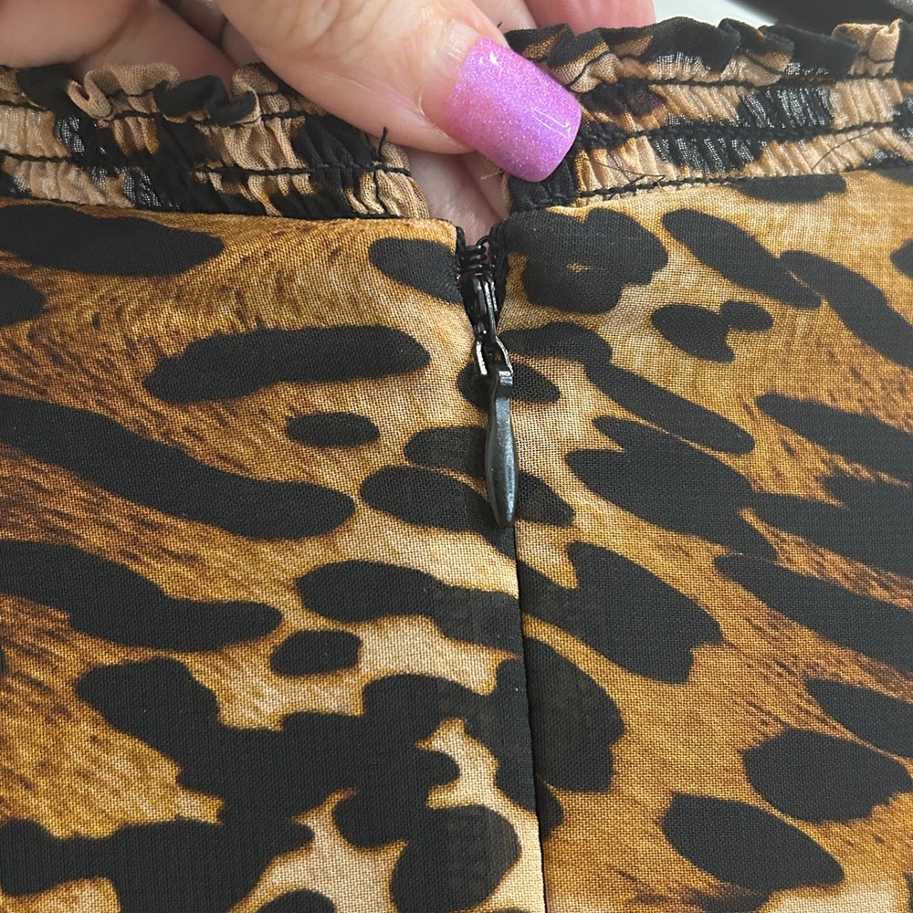 NWT TAHARI ASL Leopard Print Faux Wrap Dress |Size 2 - Picture 10 of 15